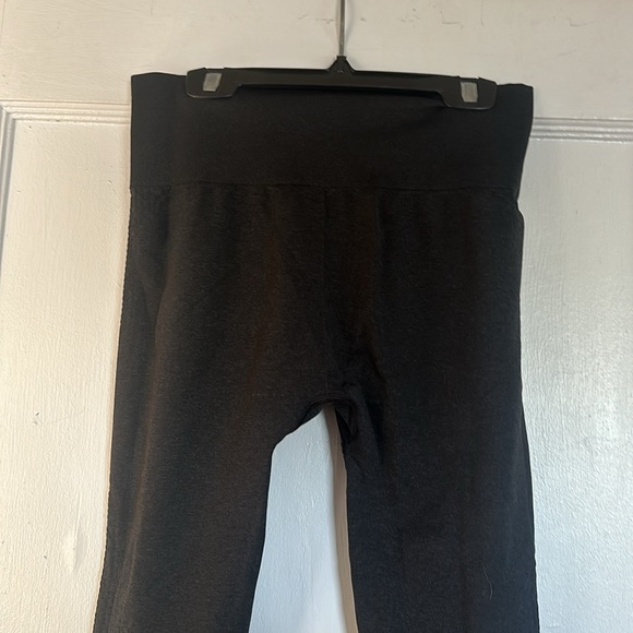 Gymshark legging size small - Picture 2 of 3